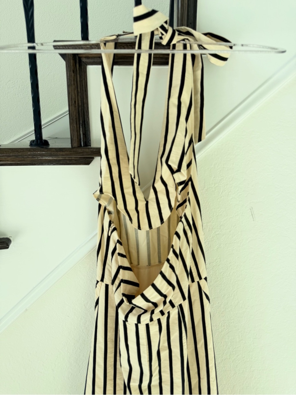 Zara Cream and Black Striped Halter Dress - Picture 7 of 9